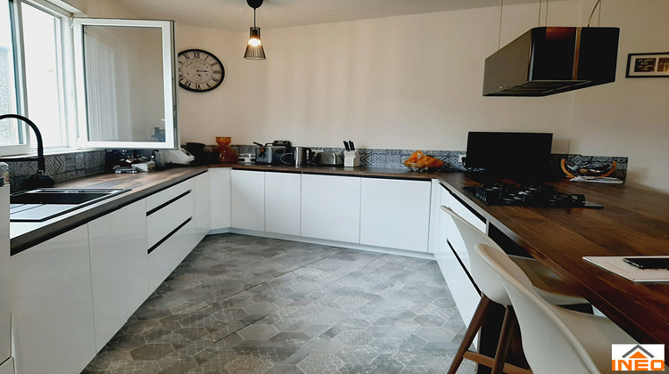 Ma-Cabane - Vente Maison MONTREUIL-LE-GAST, 190 m²