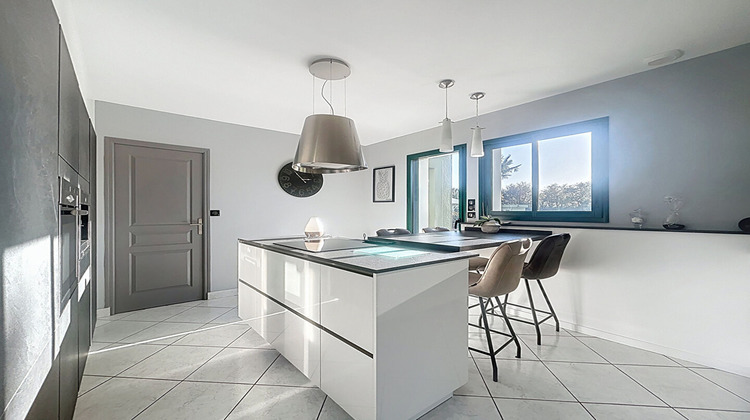 Ma-Cabane - Vente Maison MONTREUIL-SUR-LOIR, 205 m²