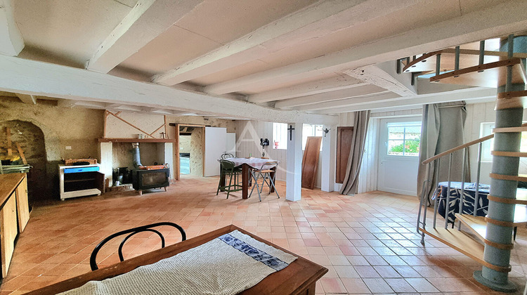 Ma-Cabane - Vente Maison MONTREUIL-SUR-LOIR, 72 m²