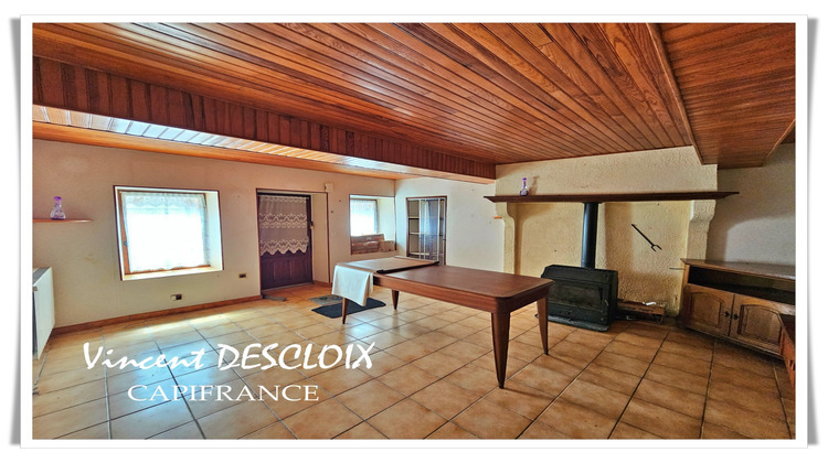Ma-Cabane - Vente Maison MONTREUILLON, 96 m²