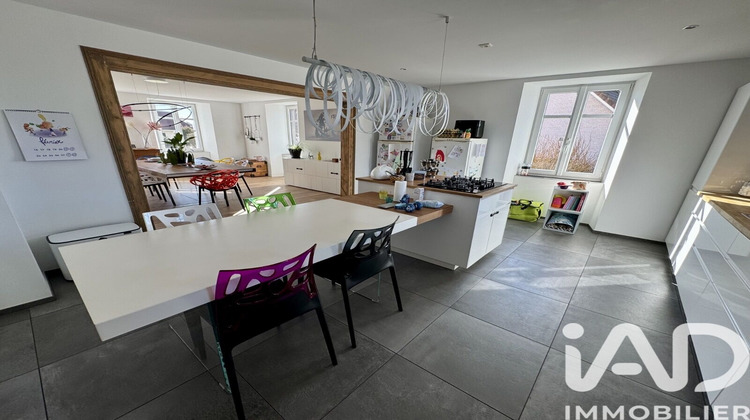 Ma-Cabane - Vente Maison Montreux-Château, 210 m²