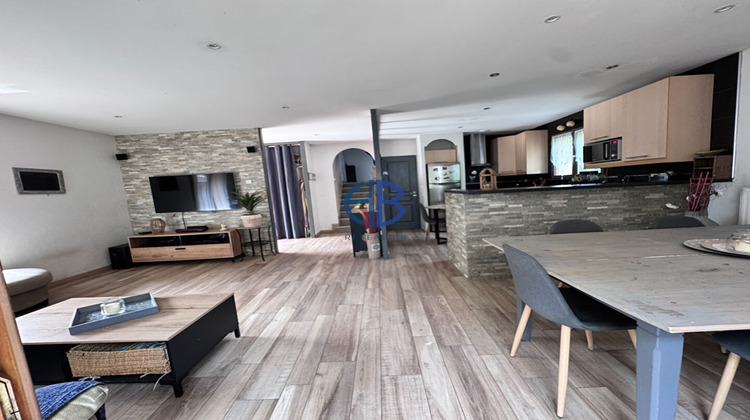 Ma-Cabane - Vente Maison MONTREVEL, 100 m²