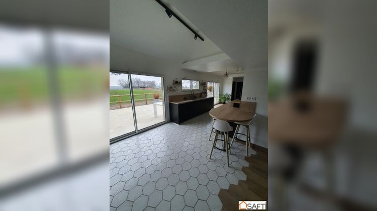 Ma-Cabane - Vente Maison Montrevel-en-Bresse, 200 m²