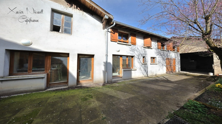 Ma-Cabane - Vente Maison MONTREVEL EN BRESSE, 373 m²