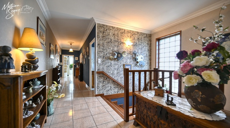 Ma-Cabane - Vente Maison MONTROND LES BAINS, 238 m²