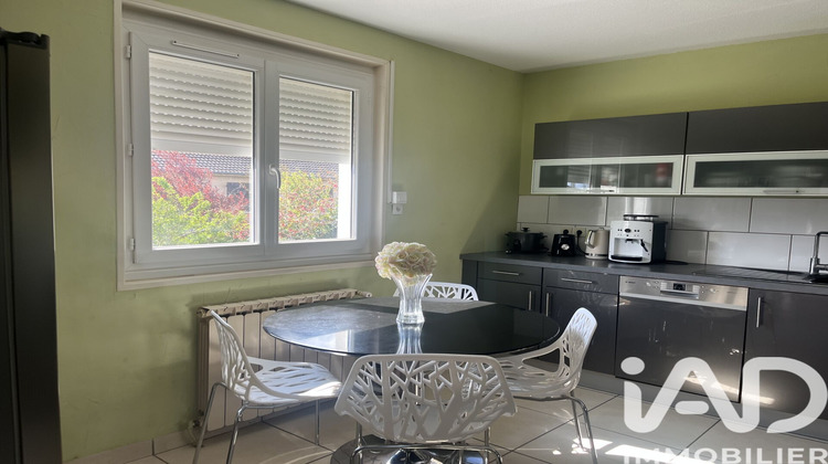 Ma-Cabane - Vente Maison Montrond-les-Bains, 111 m²