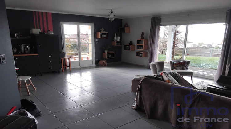 Ma-Cabane - Vente Maison Montrond-les-Bains, 156 m²