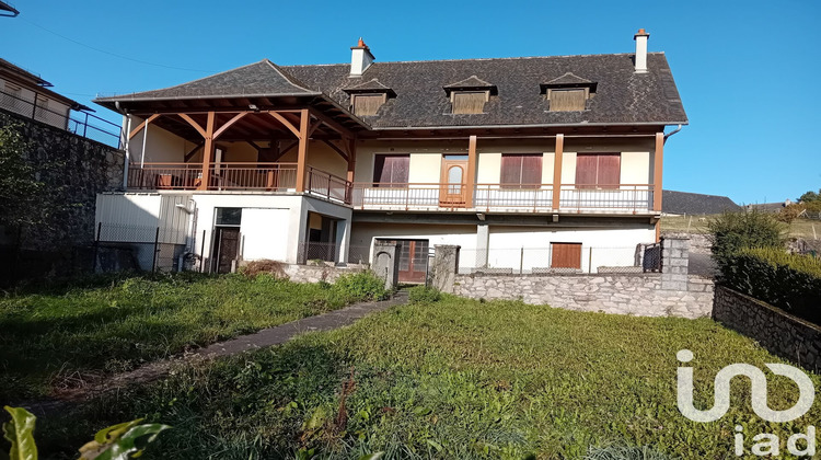 Ma-Cabane - Vente Maison Montsalvy, 155 m²