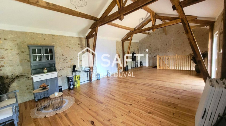 Ma-Cabane - Vente Maison Montsoue, 226 m²