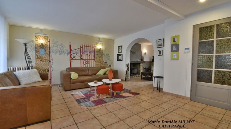 Ma-Cabane - Vente Maison MONTSURS, 126 m²