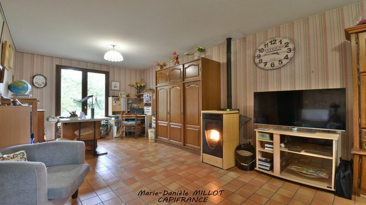 Ma-Cabane - Vente Maison MONTSURS, 122 m²