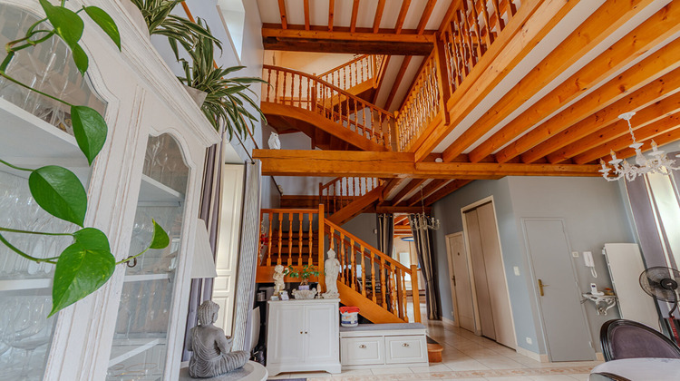 Ma-Cabane - Vente Maison MONTSURS, 297 m²