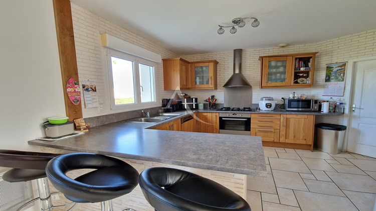 Ma-Cabane - Vente Maison MONTSURS, 118 m²