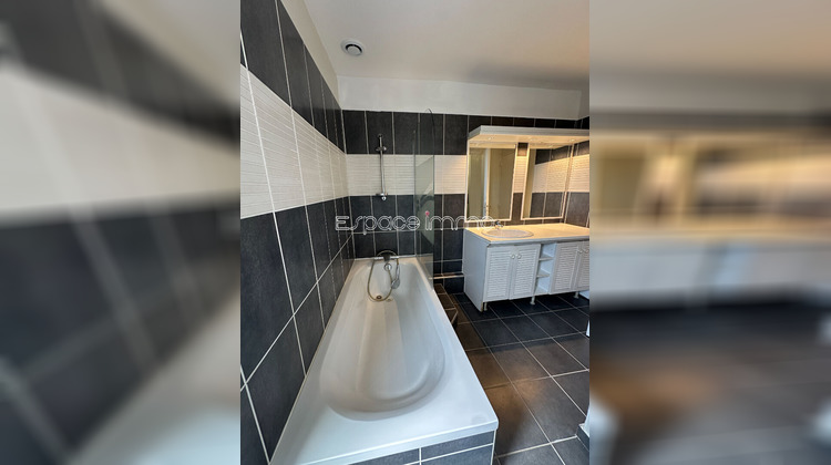 Ma-Cabane - Vente Maison MONTVILLE, 60 m²