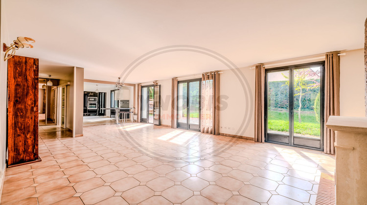 Ma-Cabane - Vente Maison MORAINVILLIERS, 164 m²