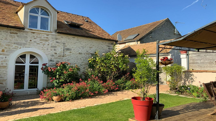 Ma-Cabane - Vente Maison MORET LOING ET ORVANNE, 270 m²