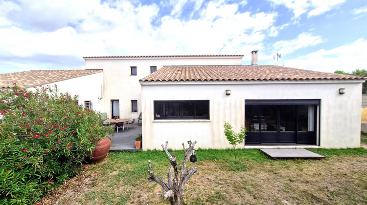 Ma-Cabane - Vente Maison Morières-lès-Avignon, 296 m²