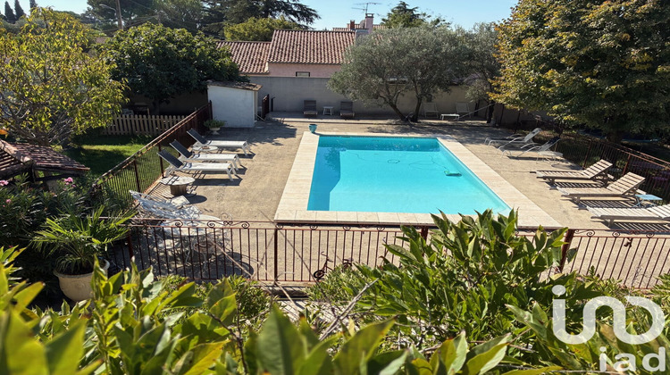 Ma-Cabane - Vente Maison Morières-Lès-Avignon, 273 m²