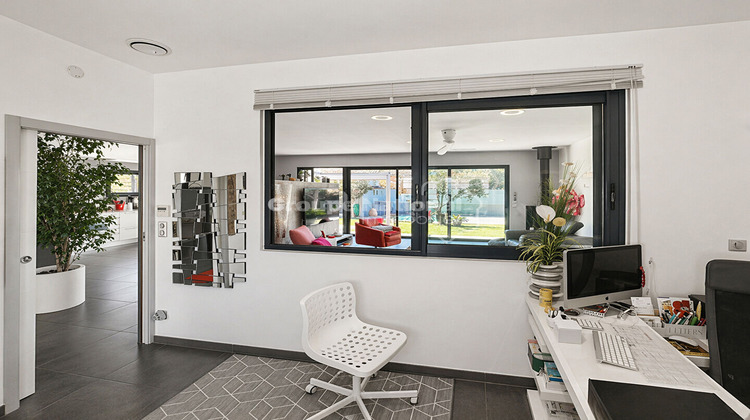 Ma-Cabane - Vente Maison MORIERES-LES-AVIGNON, 187 m²