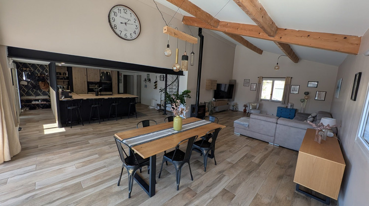 Ma-Cabane - Vente Maison Morières-lès-Avignon, 202 m²