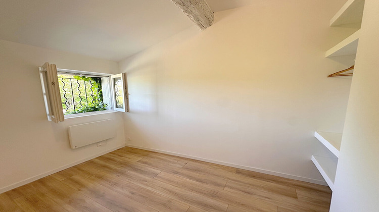 Ma-Cabane - Vente Maison MORIERES-LES-AVIGNON, 100 m²