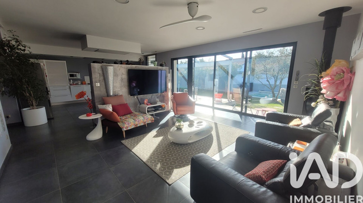 Ma-Cabane - Vente Maison Morières-Lès-Avignon, 187 m²