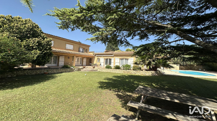Ma-Cabane - Vente Maison Morières-Lès-Avignon, 229 m²