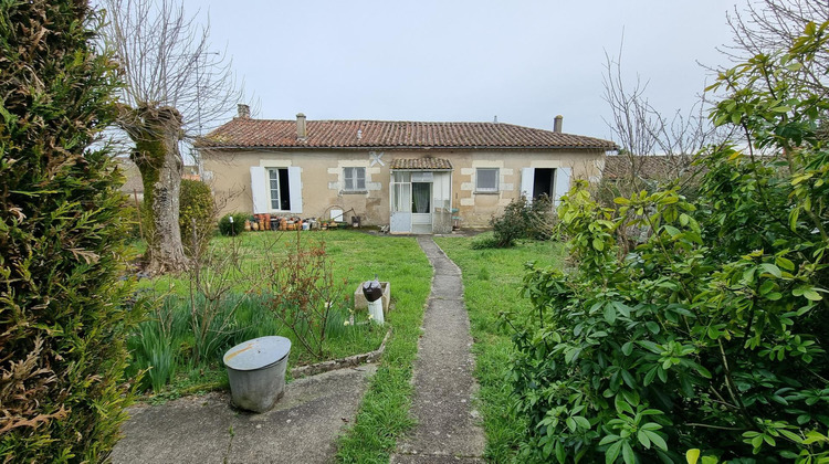 Ma-Cabane - Vente Maison Mortagne-sur-Gironde, 118 m²