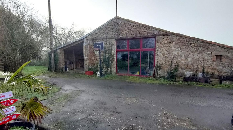 Ma-Cabane - Vente Maison MORTAGNE SUR SEVRE, 163 m²