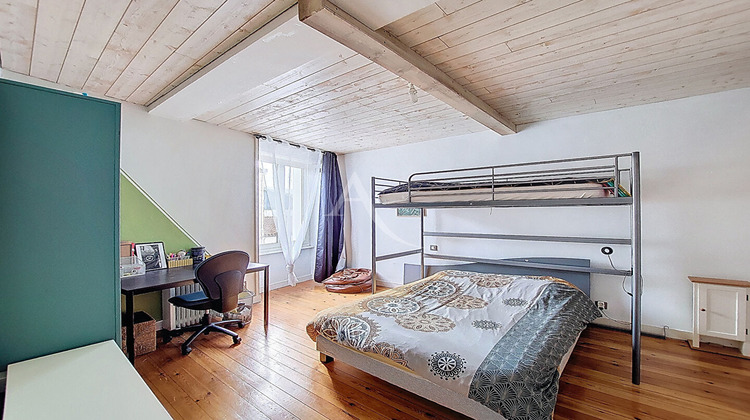 Ma-Cabane - Vente Maison MORTAGNE-SUR-SEVRE, 90 m²