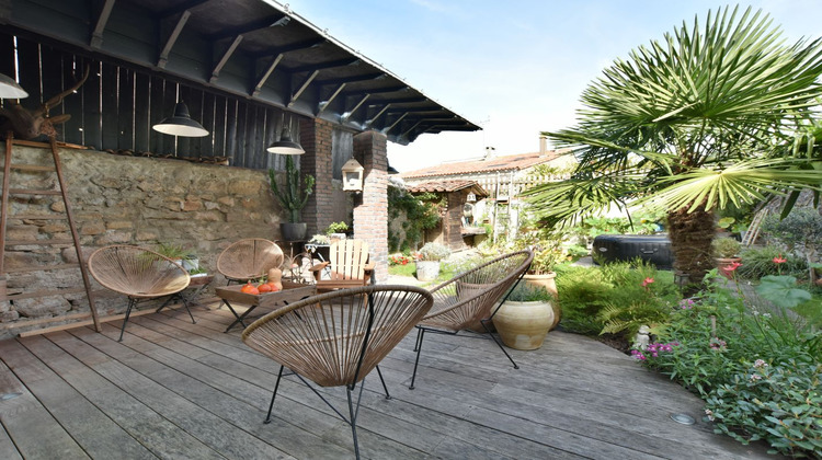 Ma-Cabane - Vente Maison MORTAGNE SUR SEVRE, 208 m²