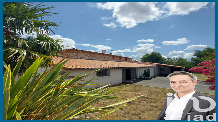 Ma-Cabane - Vente Maison Mortagne-sur-Sèvre, 166 m²