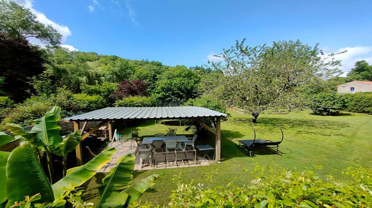 Ma-Cabane - Vente Maison MORTAGNE SUR SEVRE, 90 m²