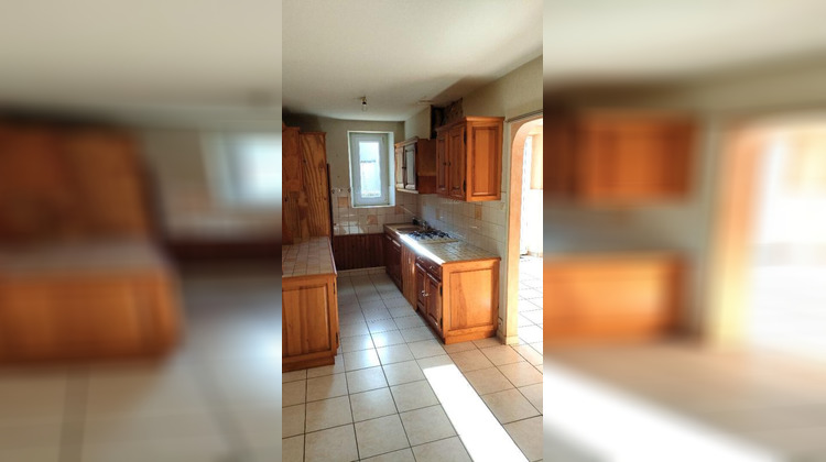 Ma-Cabane - Vente Maison MORTAGNE SUR SEVRE, 89 m²