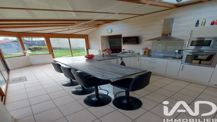 Ma-Cabane - Vente Maison Mortagne-sur-Sèvre, 131 m²