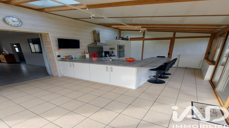 Ma-Cabane - Vente Maison Mortagne-sur-Sèvre, 131 m²