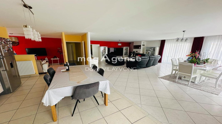 Ma-Cabane - Vente Maison MORTAGNE SUR SEVRE, 198 m²