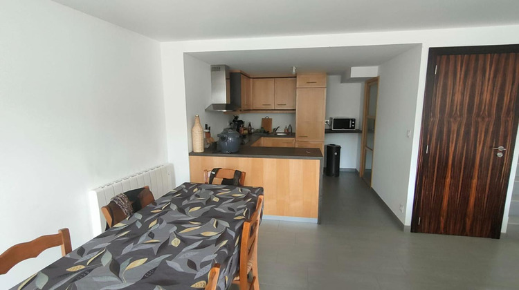 Ma-Cabane - Vente Maison MORTAGNE SUR SEVRE, 76 m²