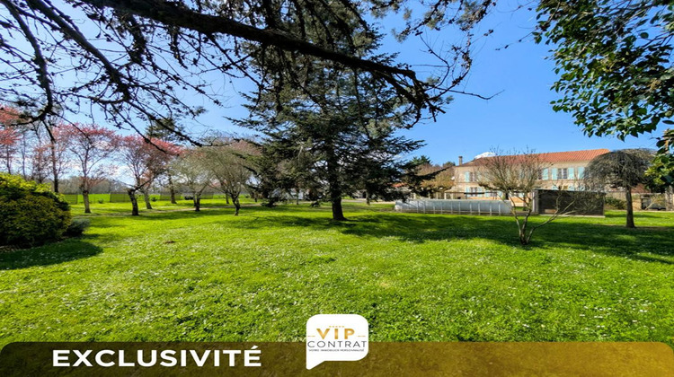 Ma-Cabane - Vente Maison MOSNAC, 253 m²