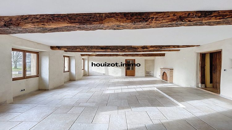 Ma-Cabane - Vente Maison Mouazé, 233 m²