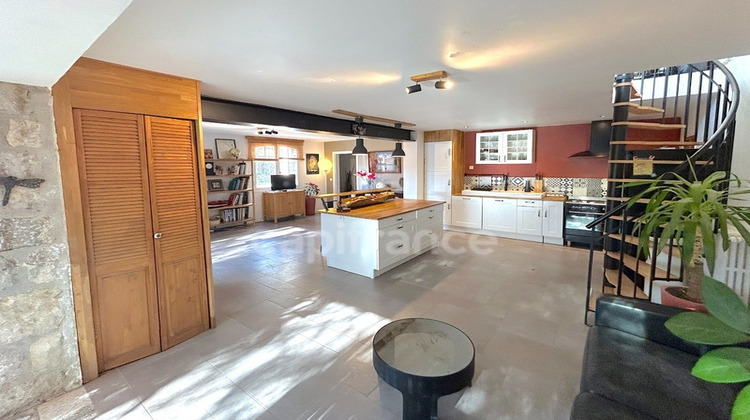 Ma-Cabane - Vente Maison MOUGINS, 196 m²