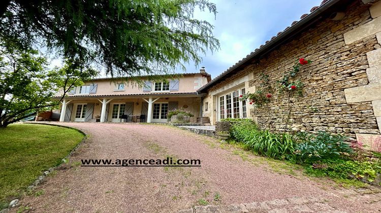 Ma-Cabane - Vente Maison MOUGON, 175 m²