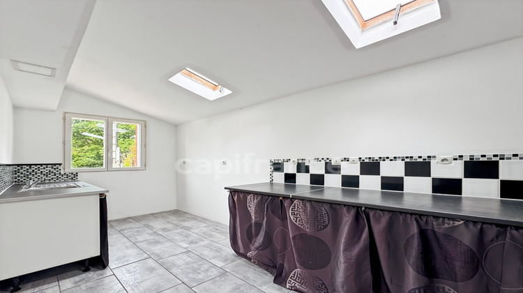 Ma-Cabane - Vente Maison MOULINS ENGILBERT, 67 m²