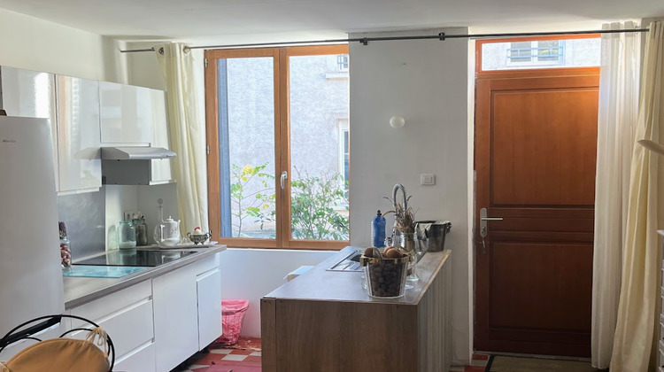 Ma-Cabane - Vente Maison MOULINS ENGILBERT, 80 m²