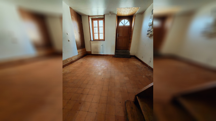 Ma-Cabane - Vente Maison MOULINS SUR CEPHONS, 71 m²