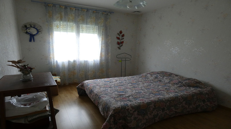 Ma-Cabane - Vente Maison MOULINS-SUR-YEVRE, 170 m²