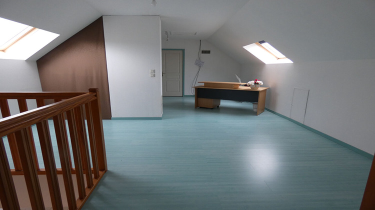 Ma-Cabane - Vente Maison MOULINS-SUR-YEVRE, 170 m²