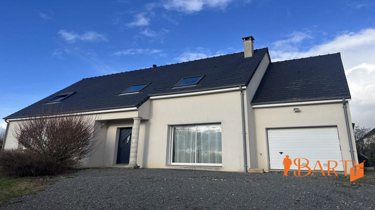 Ma-Cabane - Vente Maison Moulins-sur-Yèvre, 188 m²