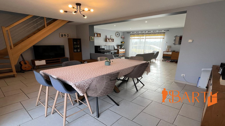 Ma-Cabane - Vente Maison Moulins-sur-Yèvre, 188 m²