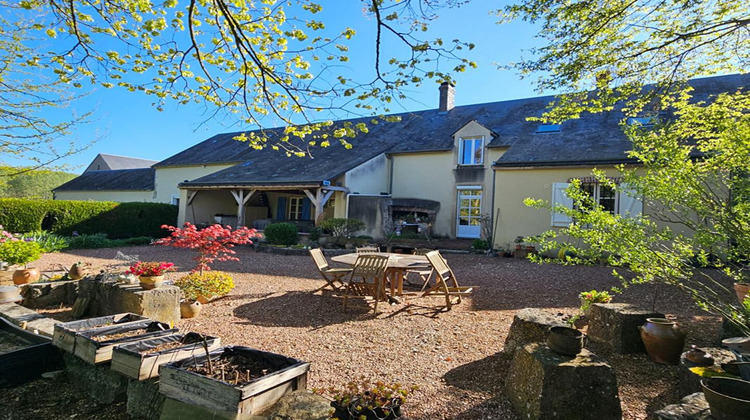 Ma-Cabane - Vente Maison MOULINS SUR YEVRE, 311 m²